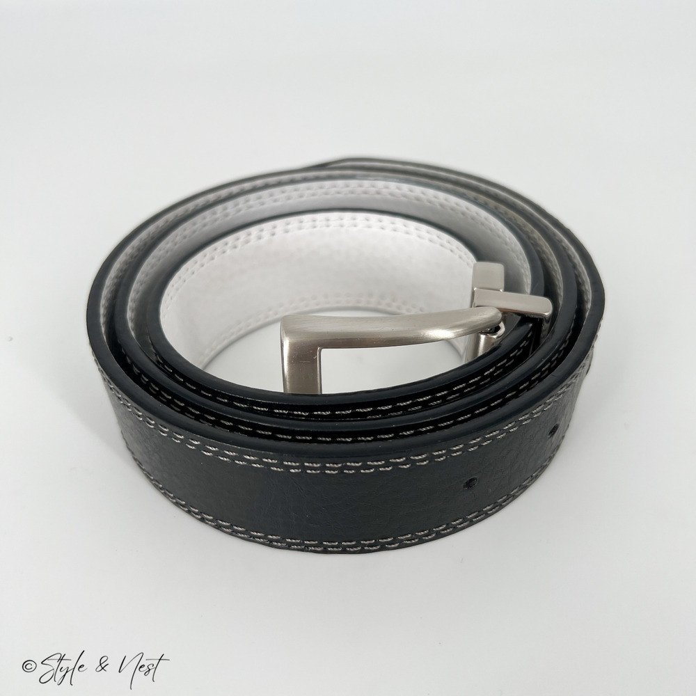 Nike Golf Reversible Leather Belt 40 Black White Flip Buckle